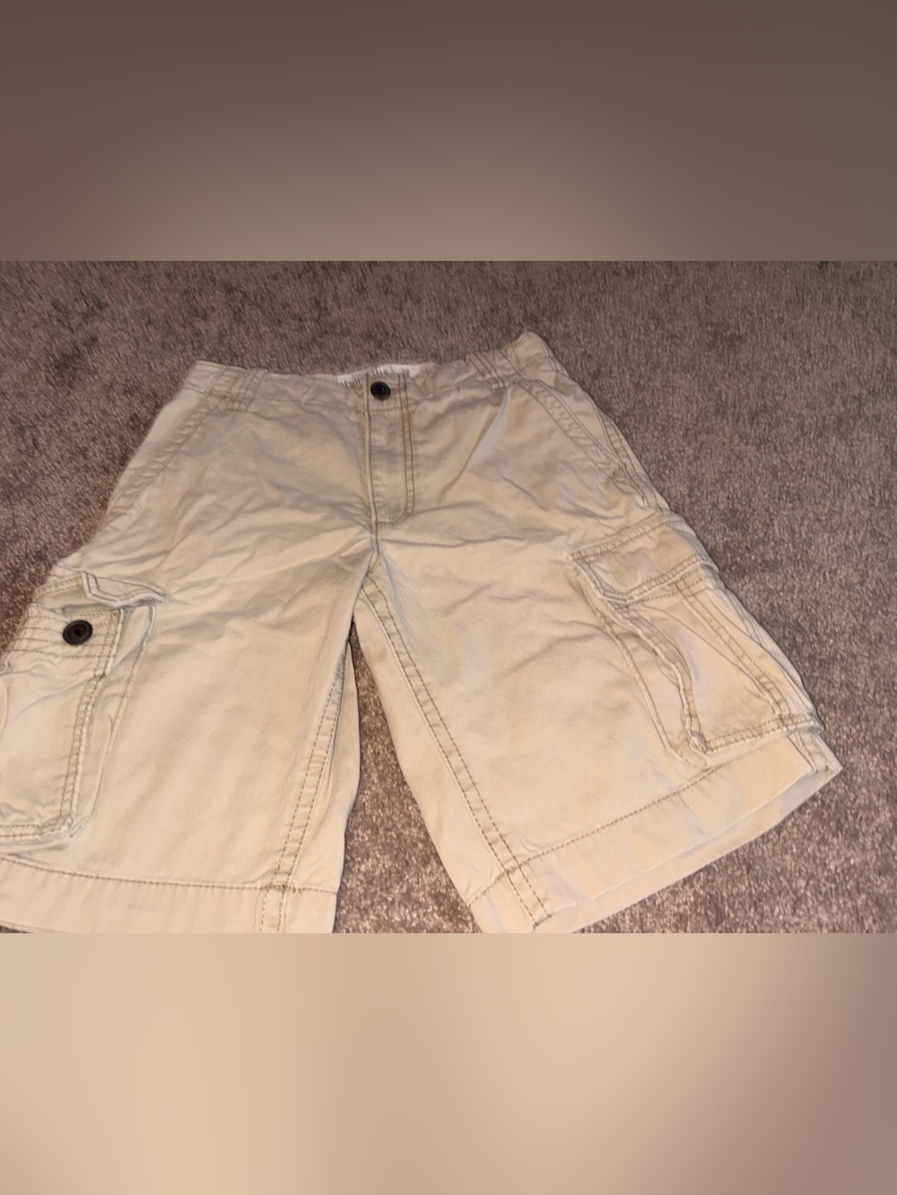 Aeropostale Men's Cargo Shorts in Light Khaki
